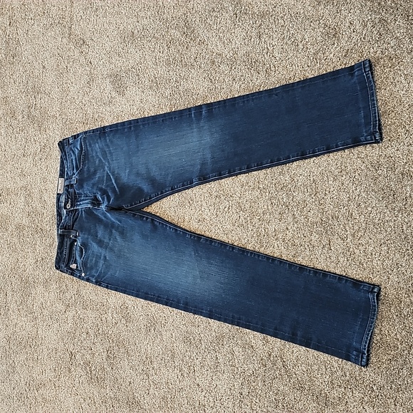 AG Telus modern slim jean in 360° degree stretch. Size 32. 32 inseam. - Picture 1 of 9